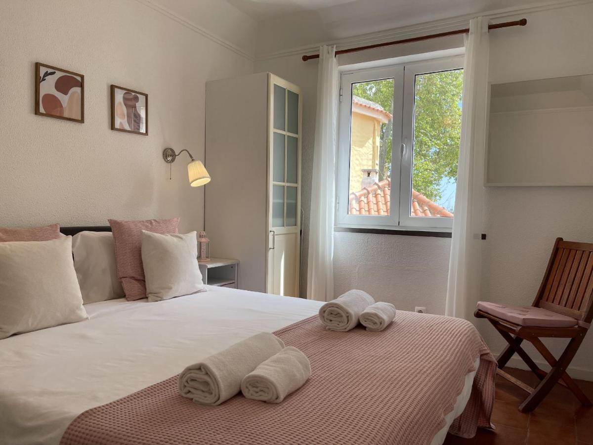 Ribeira Beach Apartment In Кашкайш Екстериор снимка
